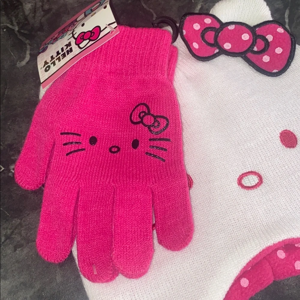 Sanrio Hello Kitty Hat & Gloves Set